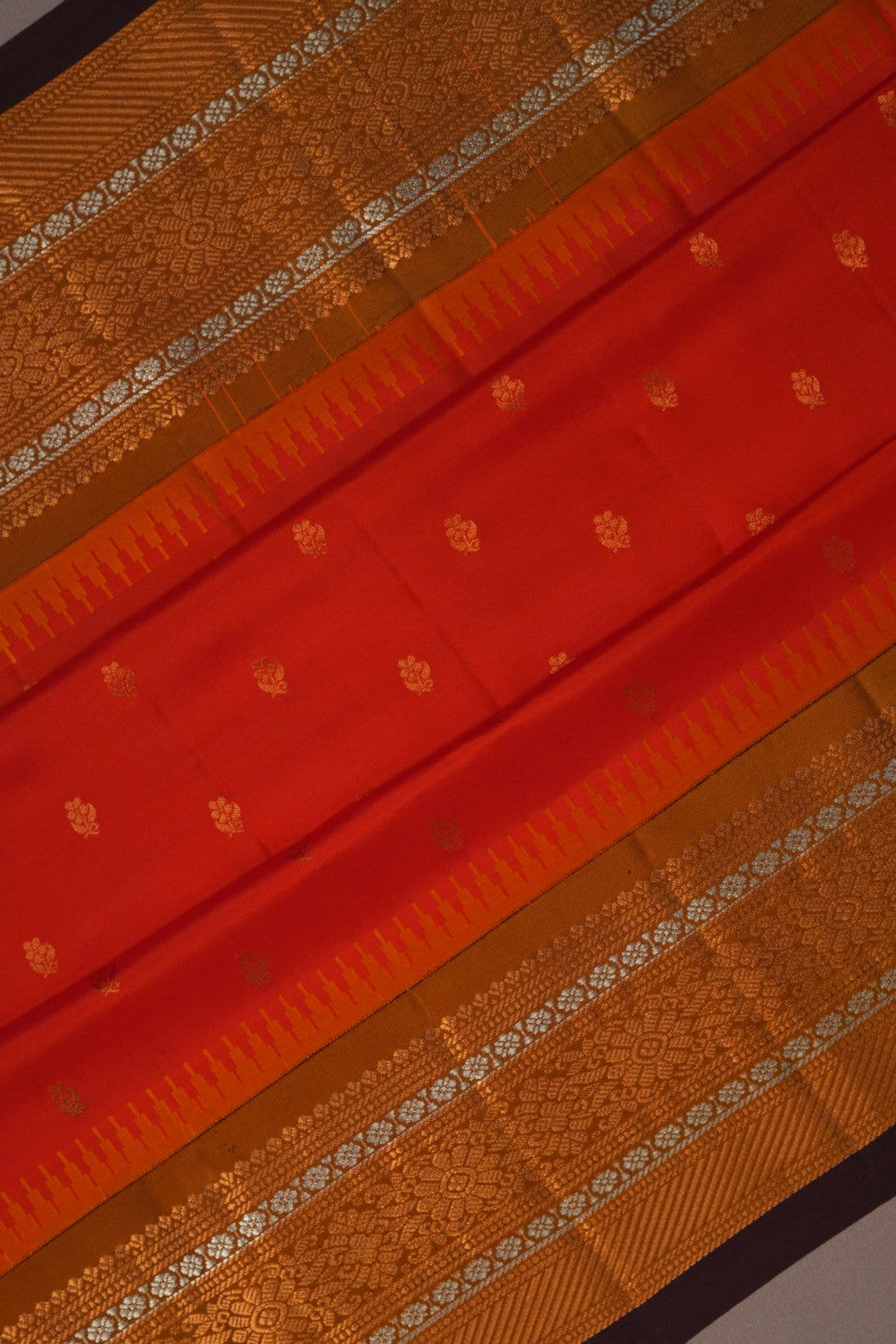 Image of Gadwal Silk Red Saree