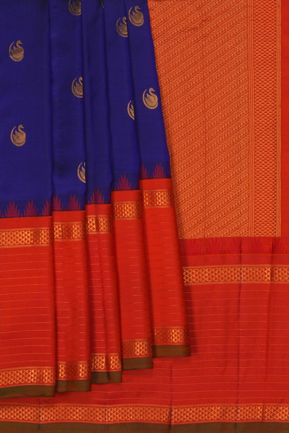 Image of Gadwal Silk Purple Saree