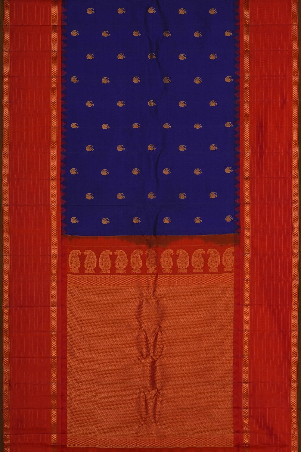 Image of Gadwal Silk Purple Saree
