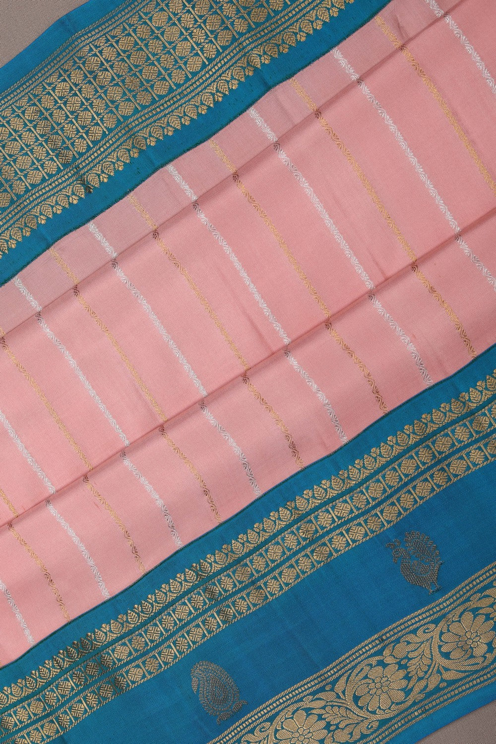 Image of Gadwal Silk Luxurious Pink Saree