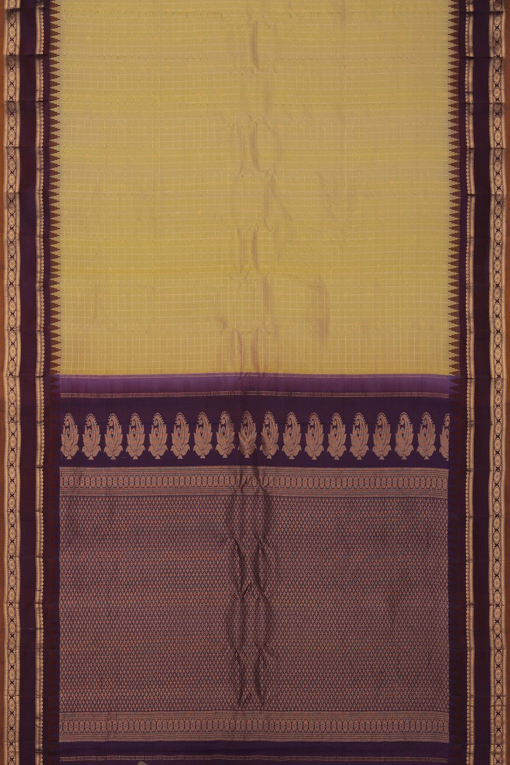 Image of Gadwal Silk Shimmering Beige Saree