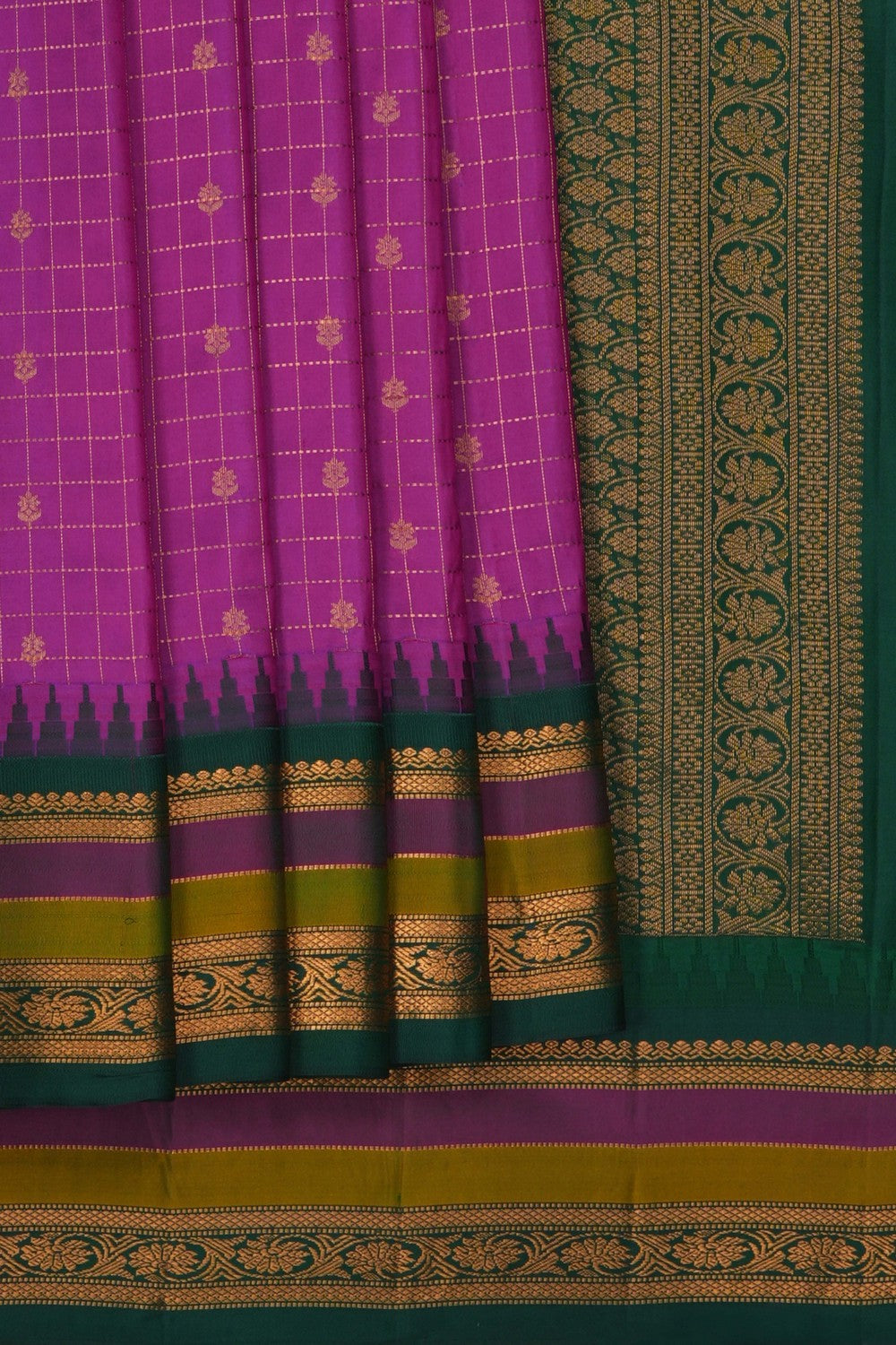 Image of Gadwal Silk Luxurious Magenta Saree