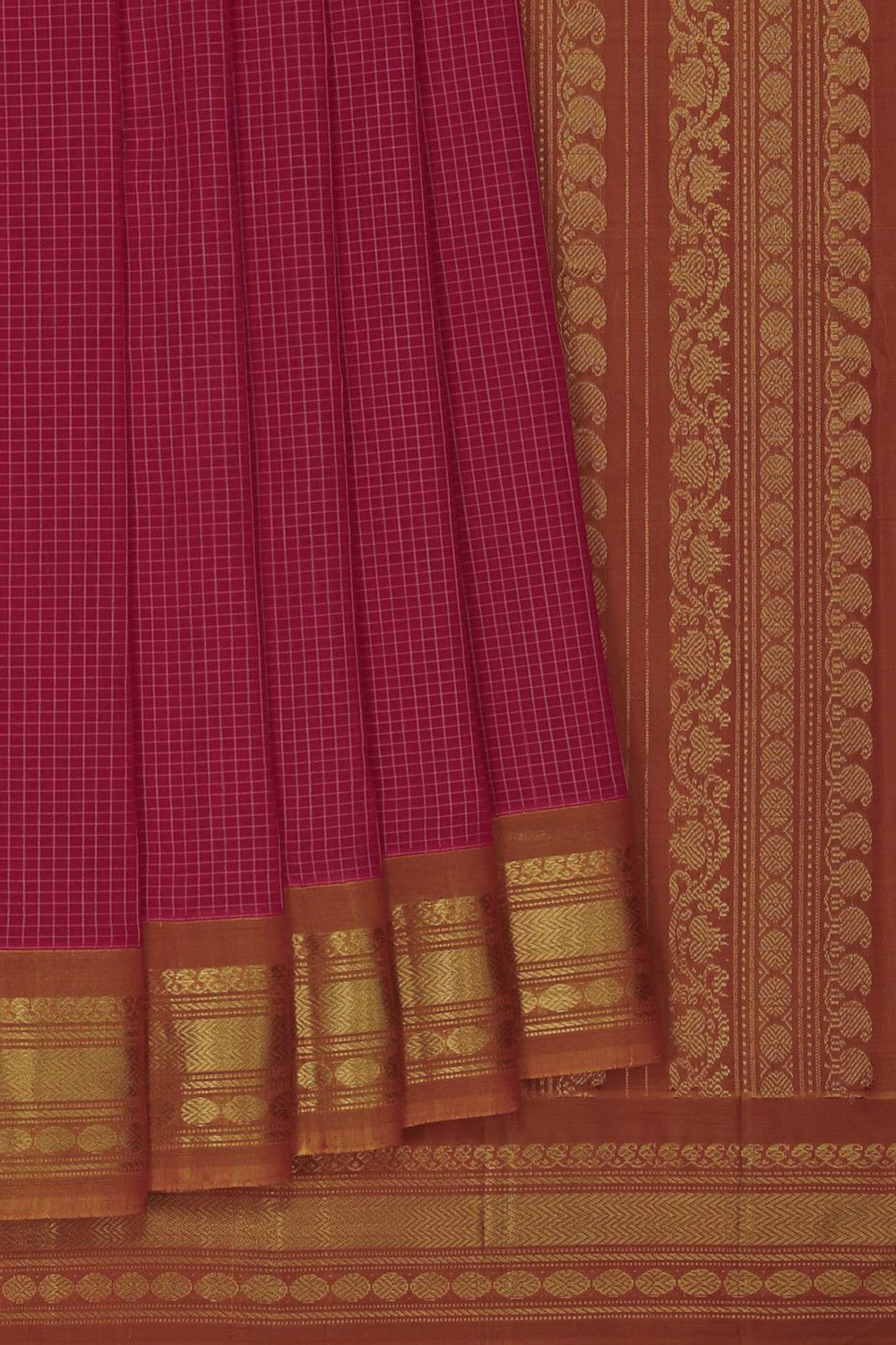 Image of Gadwal Cotton Red Saree