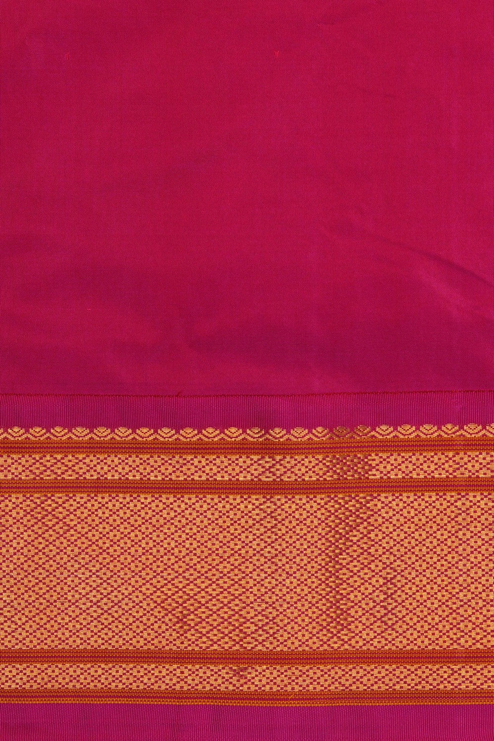 Image of This Paithani-Inspired Gadwal Yellow Saree