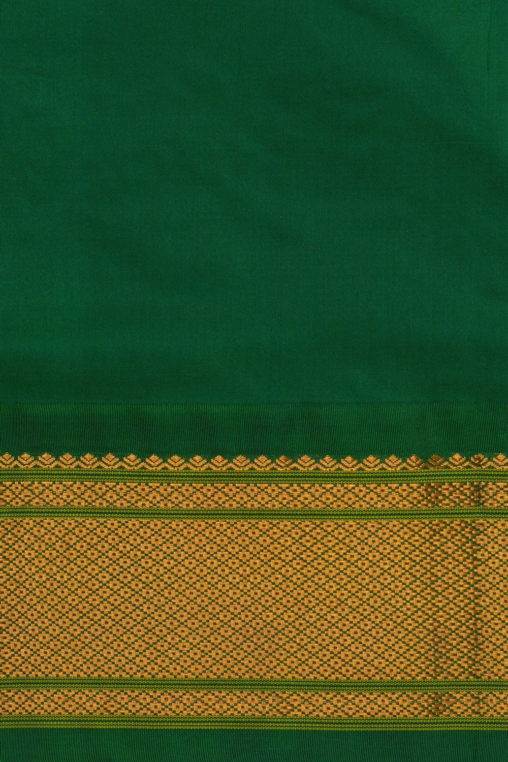 Image of This Paithani-Inspired Gadwal Red Saree