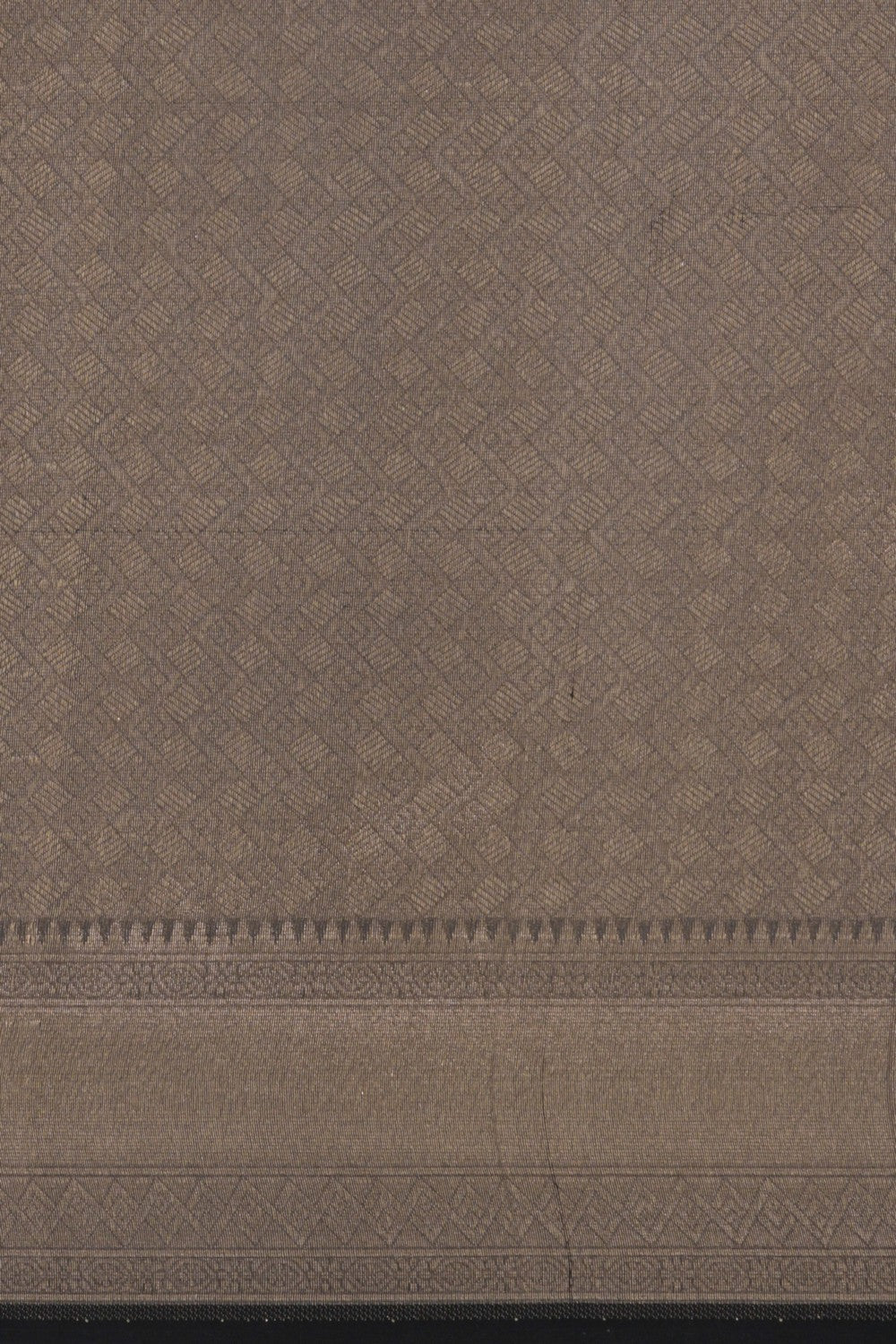 Image of Kora silk enhances its graceful fluidity