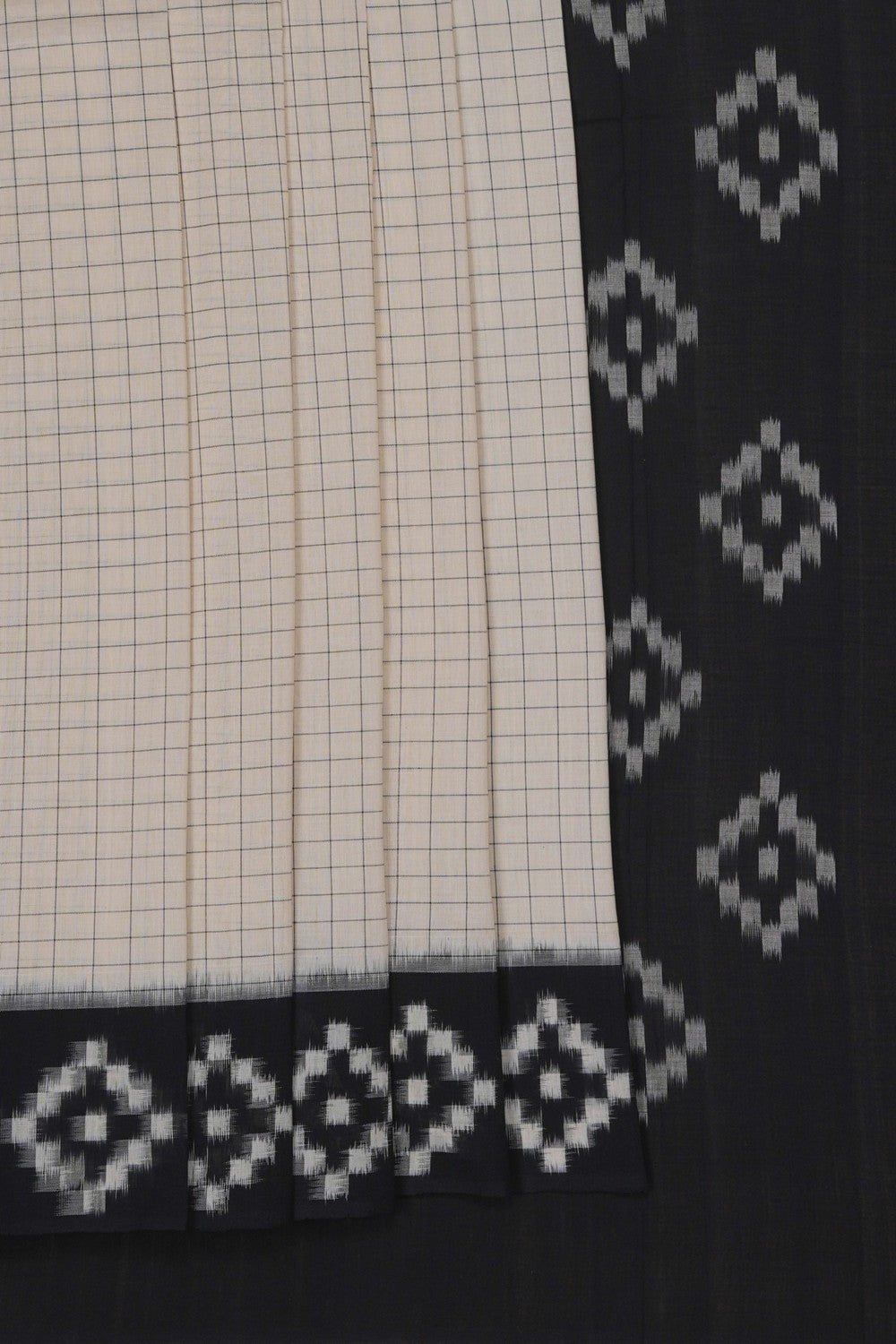 Image of Pochampally Ikat Check Pattern Saree