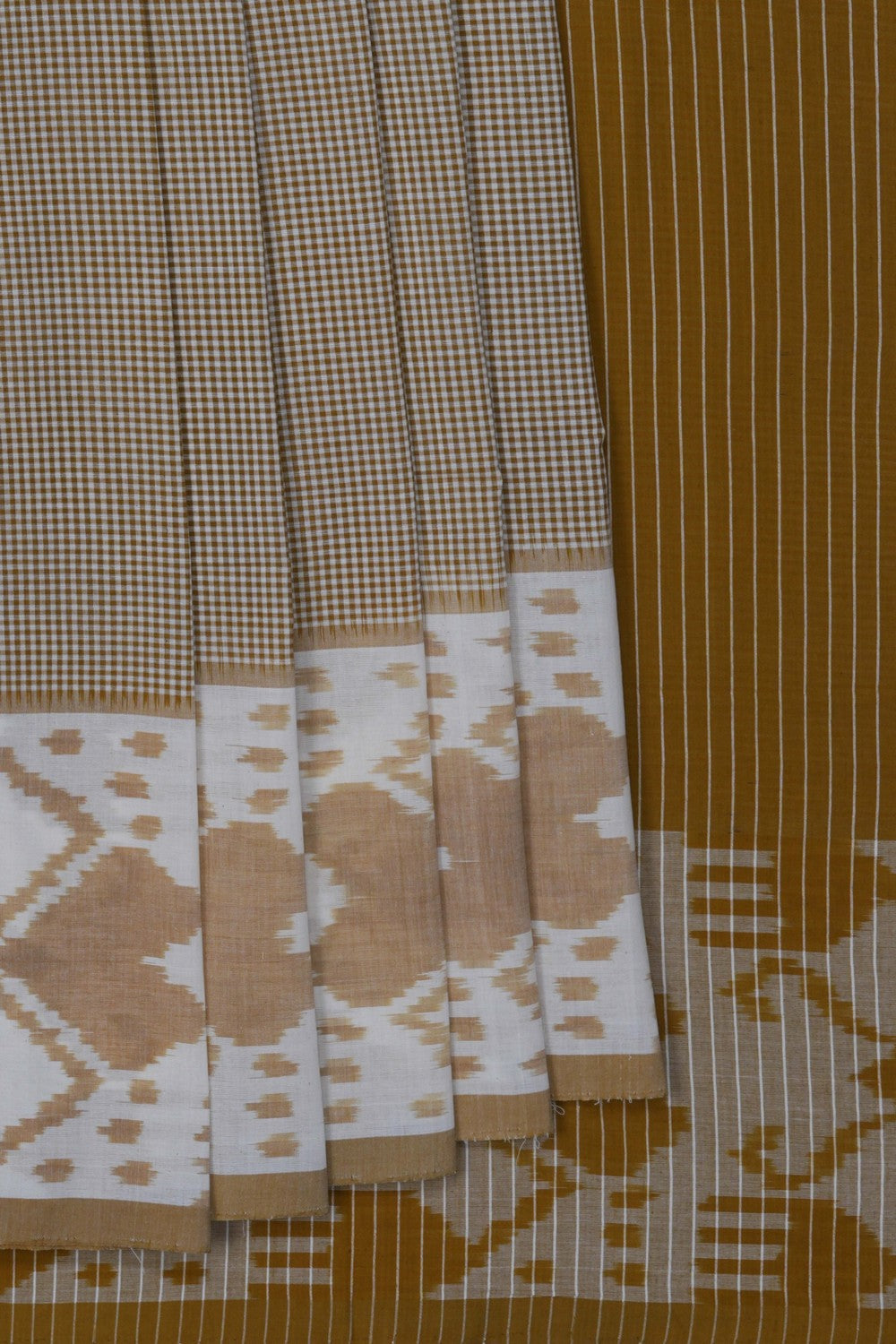 Image of Pochampally Ikat Check Pattern Saree