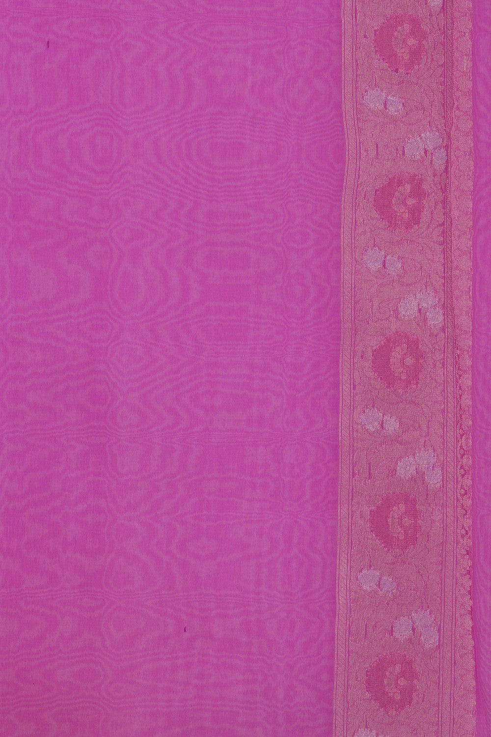 Image of Kora silk enhances its graceful fluidity