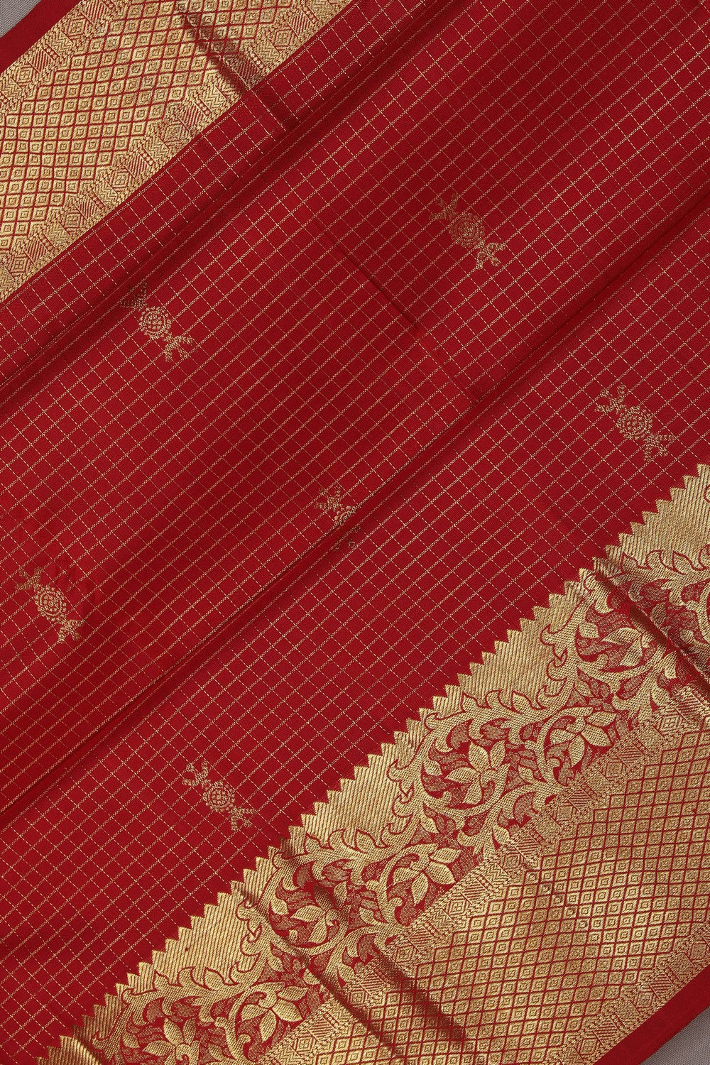 Image of Arani Silk Red Saree