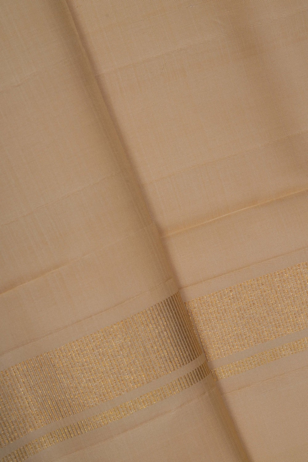 Image of Kanchi Silk Traditional Dhoti With Kanduva (8 X 4)