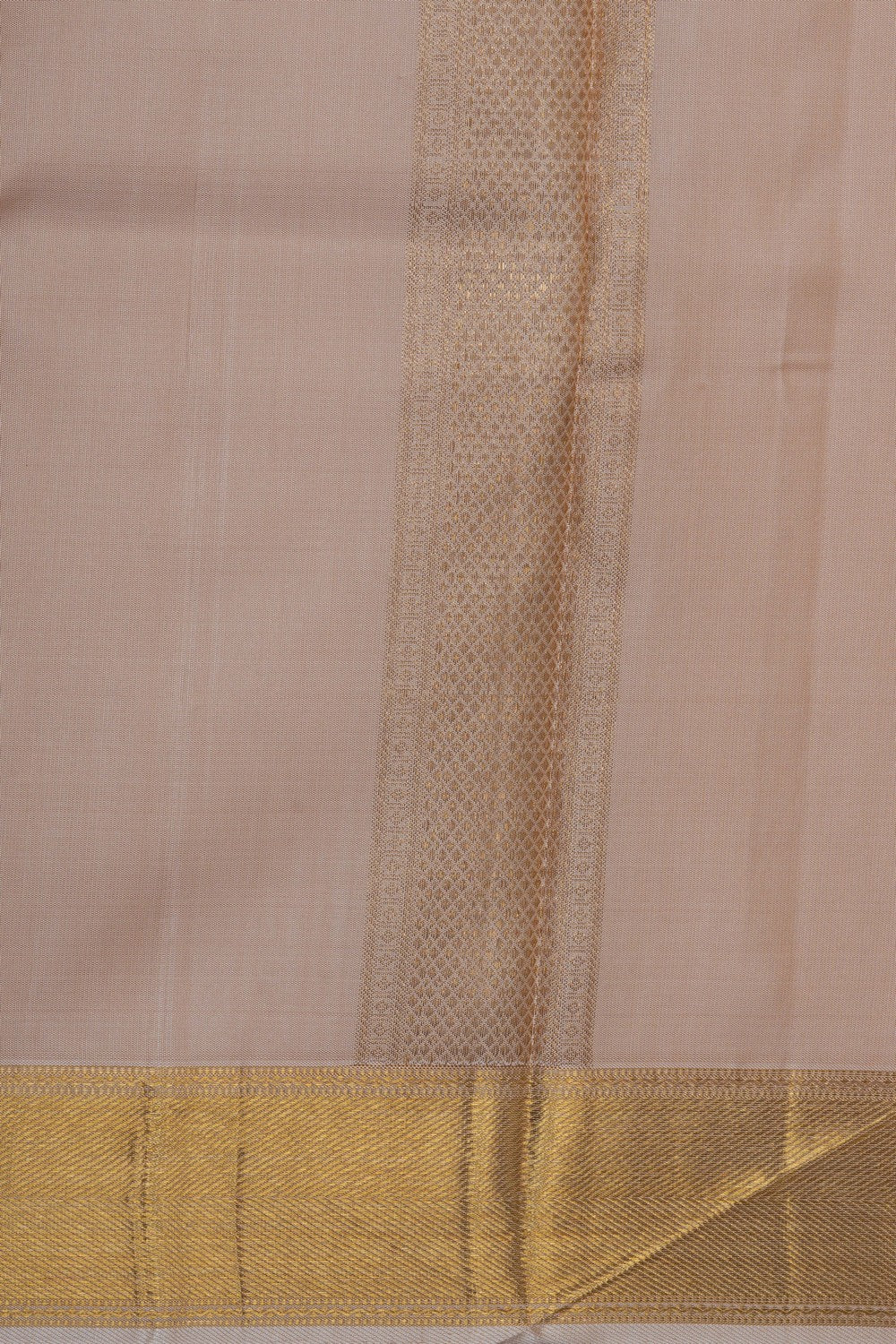 Image of Kanchi Silk Traditional Dhoti With Kanduva (8 X 4)