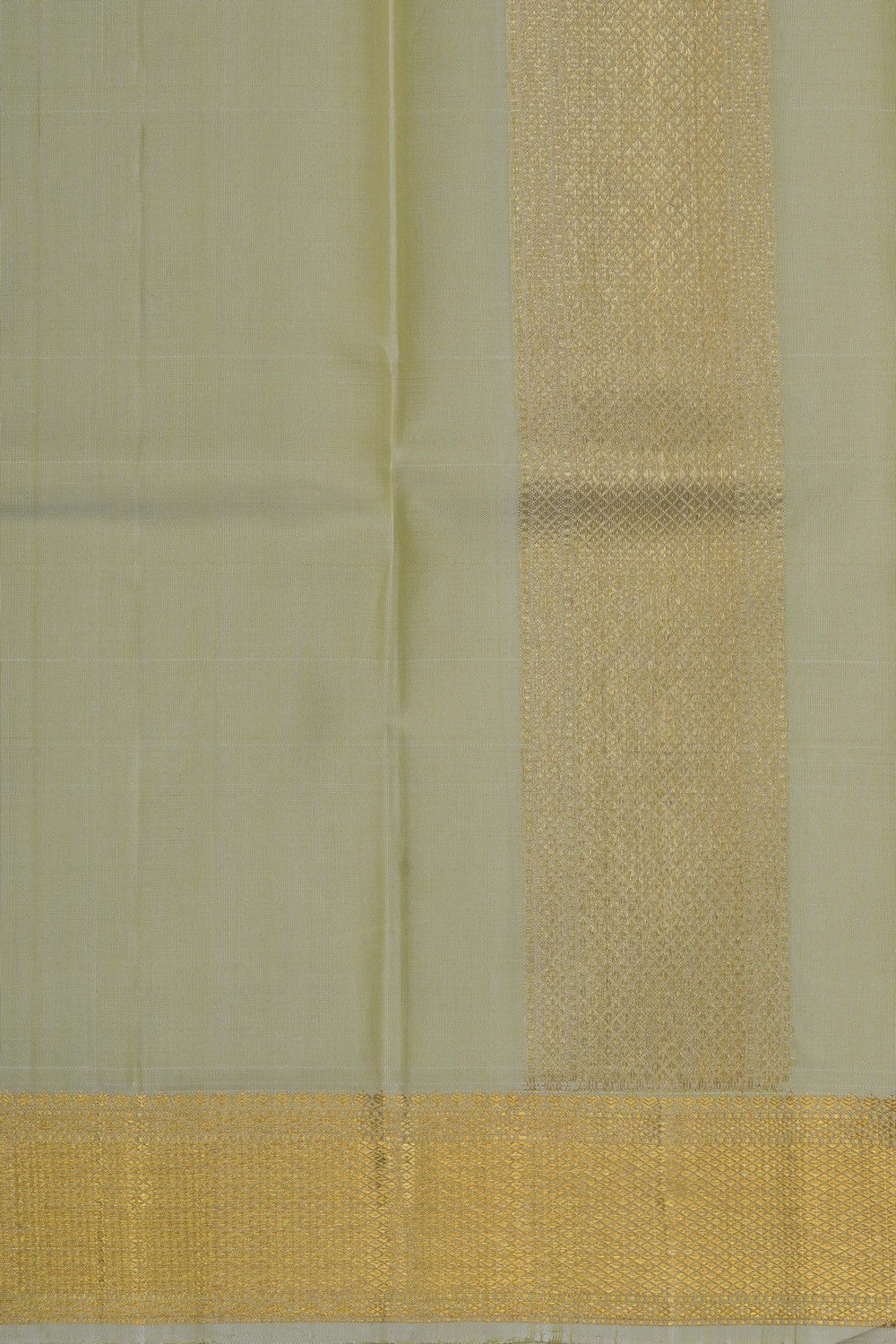 Image of Kanchi Silk Traditional Dhoti With Kanduva (8 X 4)