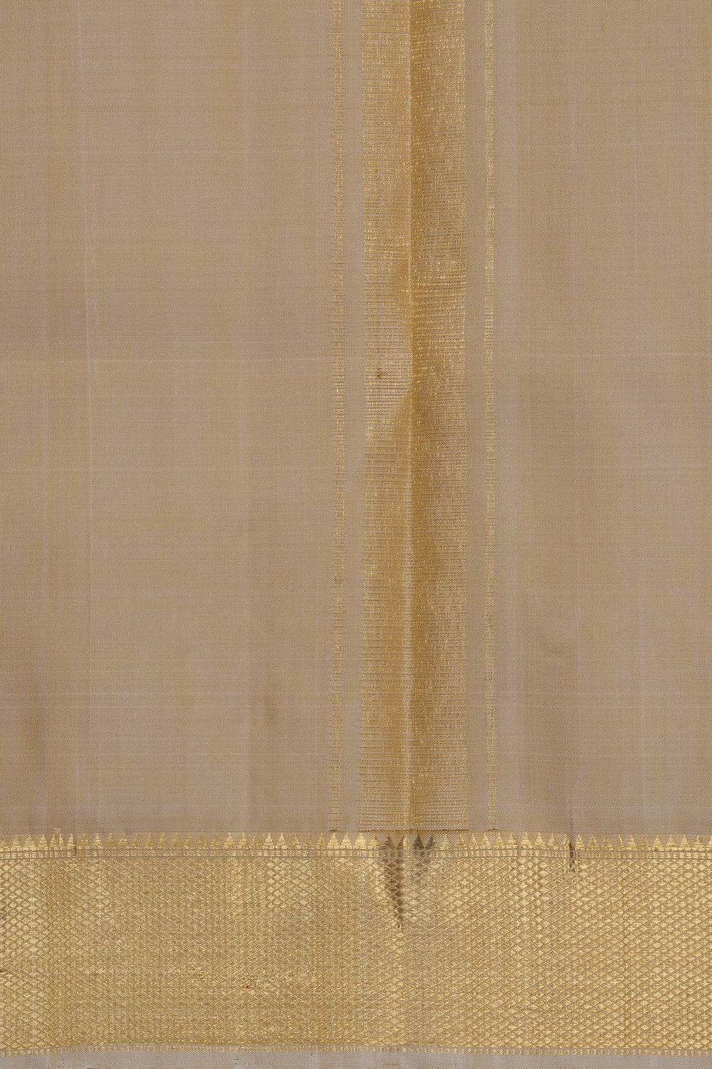 Image of Kanchi Silk Traditional Dhoti With Kanduva (8 X 4)