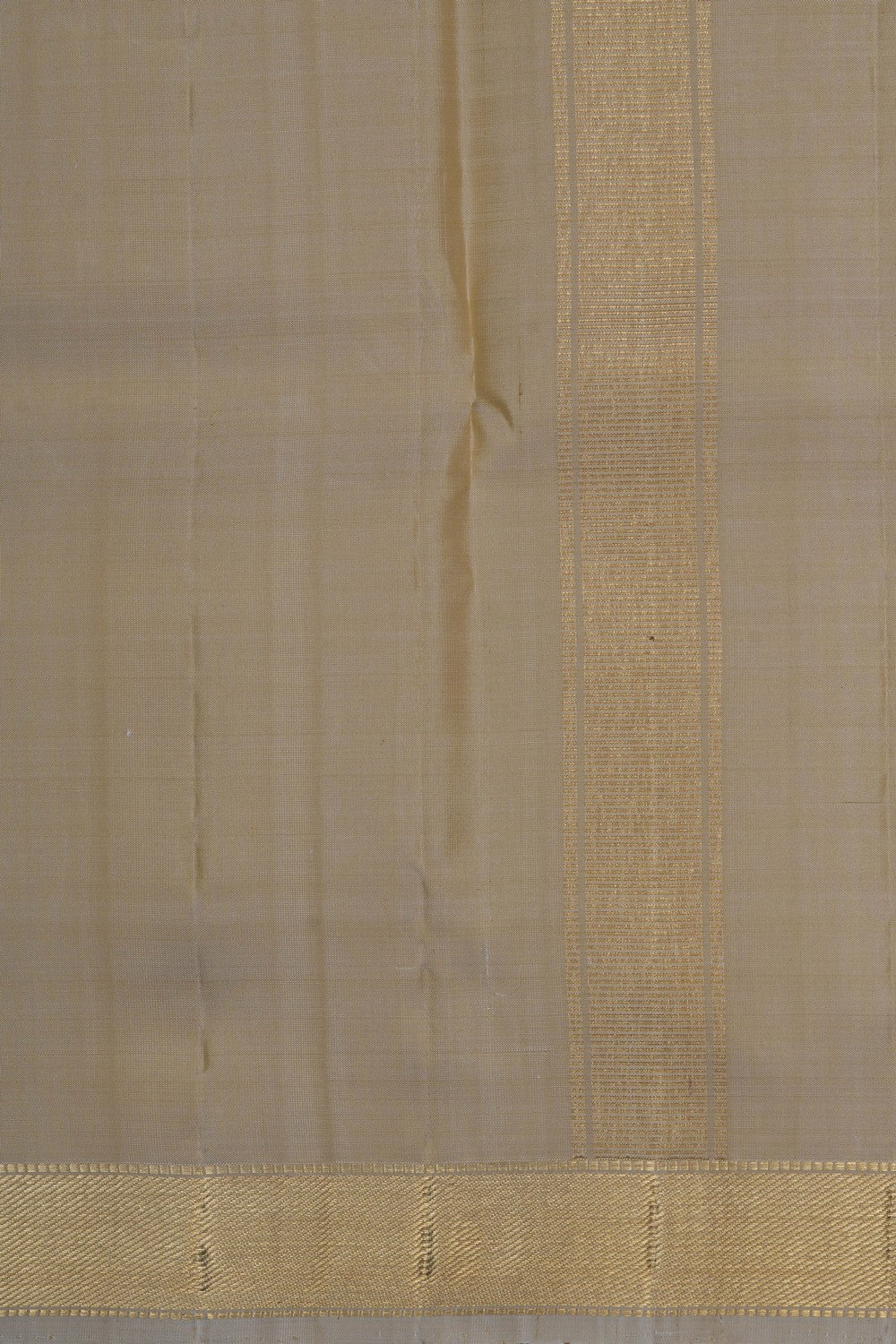 Image of Kanchi Silk Traditional Dhoti With Kanduva (8 X 4)