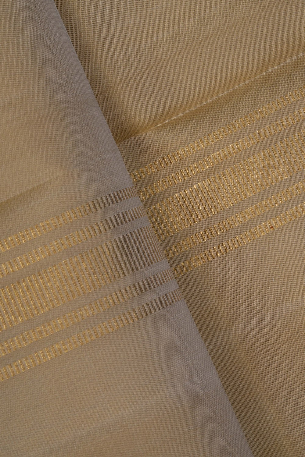 Image of Kanchi Silk Traditional Dhoti With Kanduva (8 X 4)