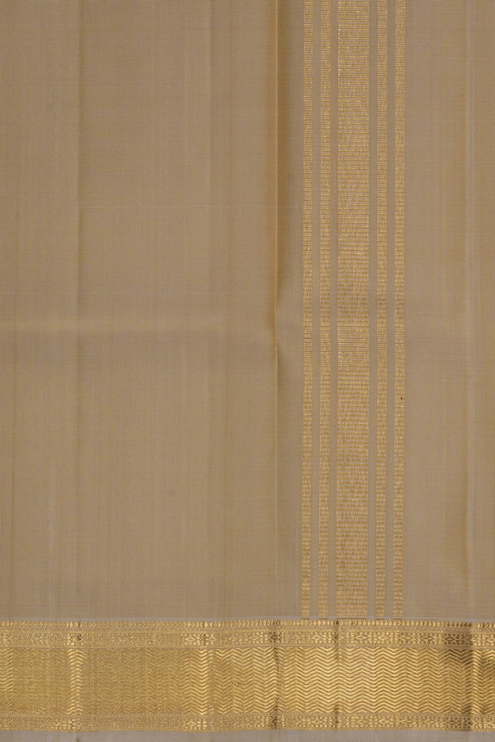 Image of Kanchi Silk Traditional Dhoti With Kanduva (8 X 4)