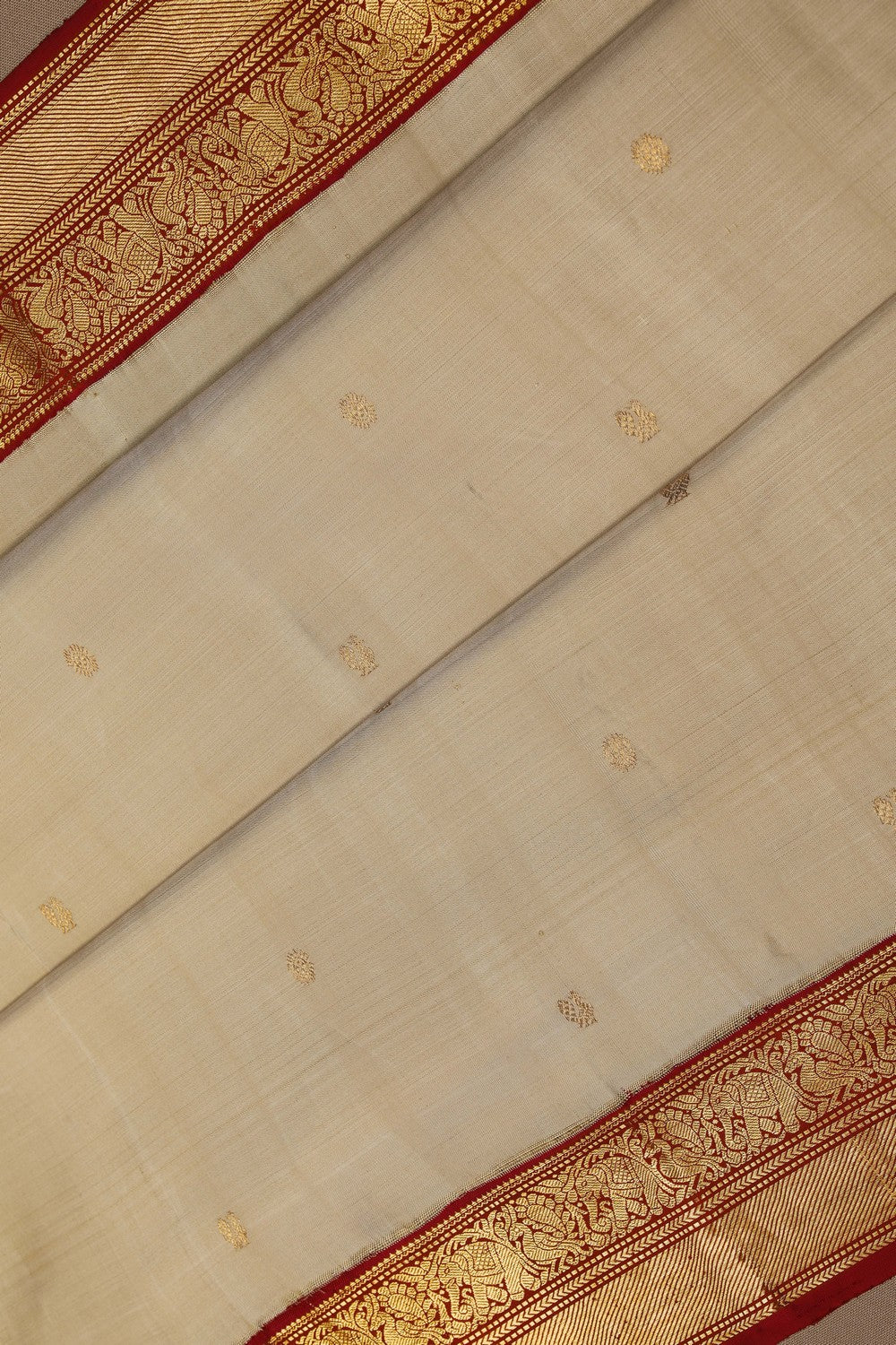 Image of Arani Silk Off-White Saree