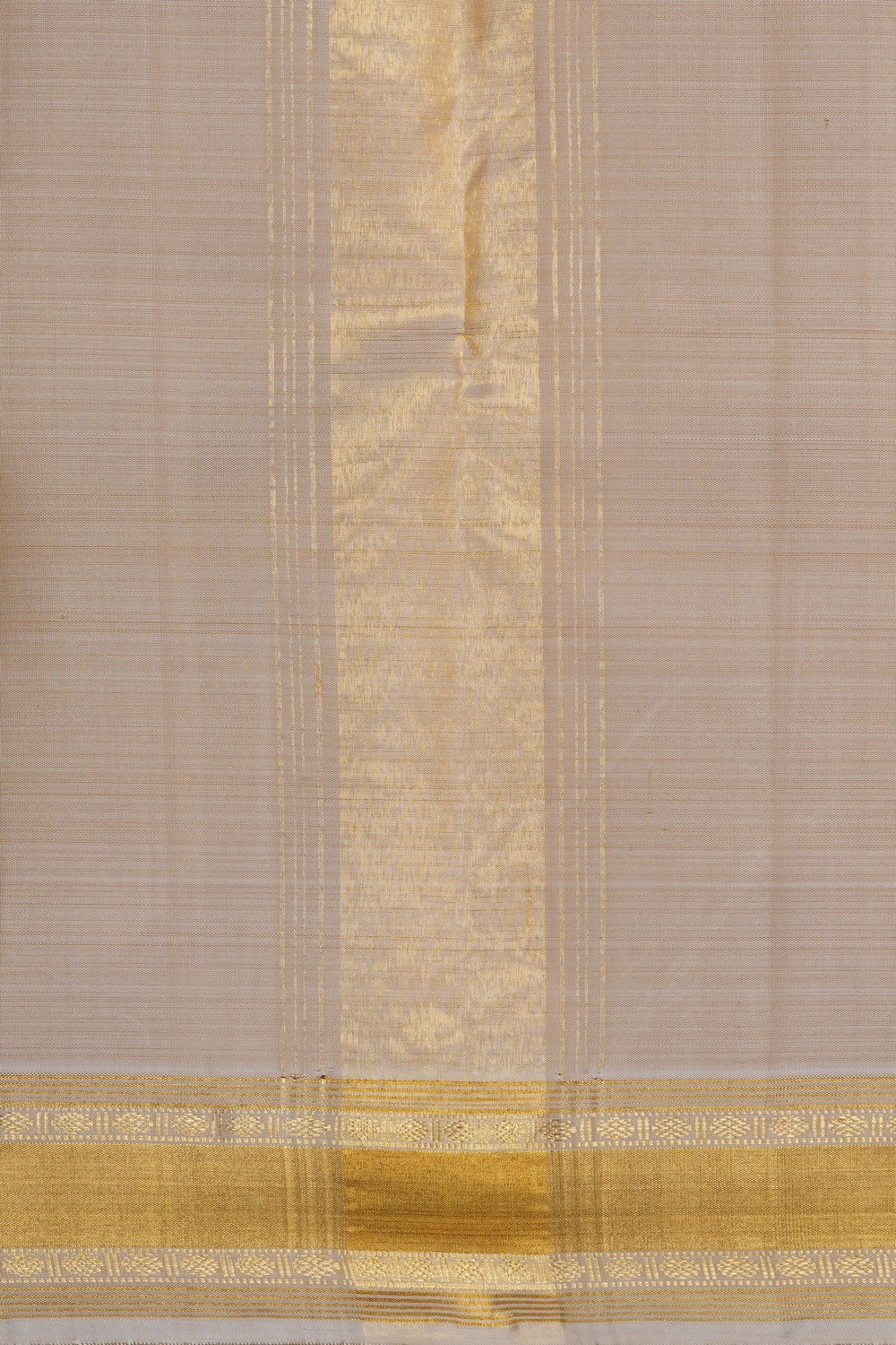 Image of Kanchi Silk Traditional Dhoti With Kanduva (8 X 4)