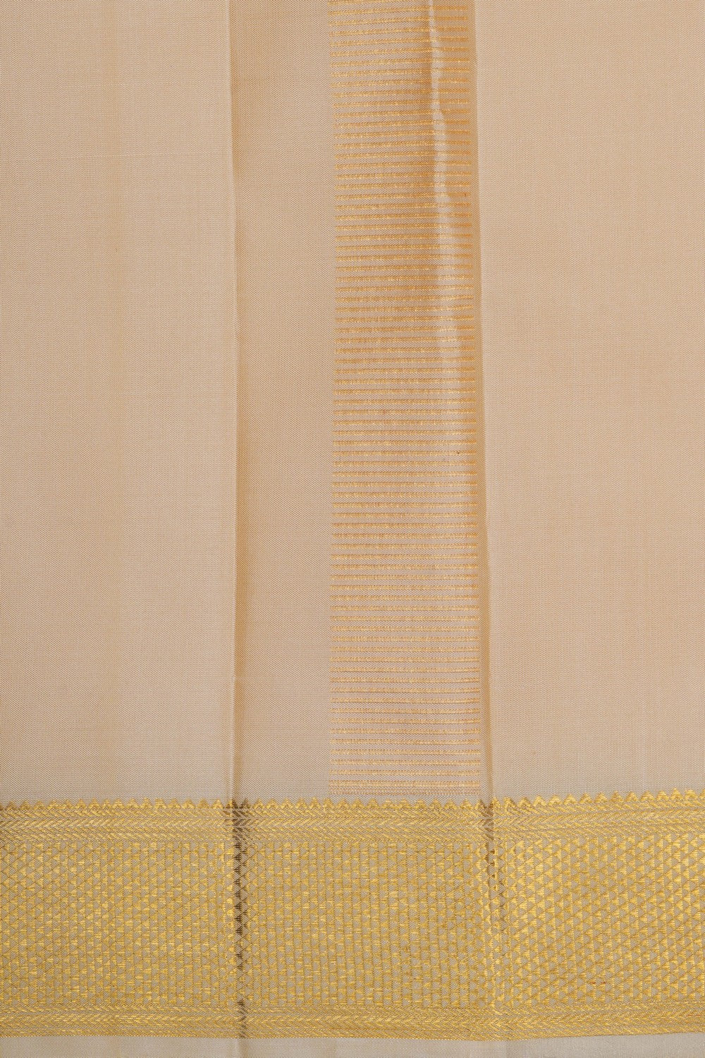 Image of Kanchi Silk Cream Traditional Dhoti With Kanduva (8 X 4)