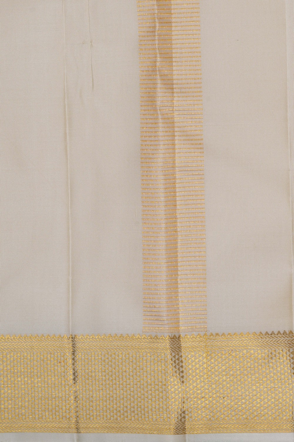 Image of Kanchi Silk Off-White Traditional Dhoti With Kanduva (8 X 4)