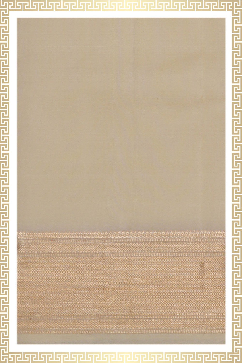 Image of Kanchi Silk Traditional Dhoti With Kanduva (8 X 4)