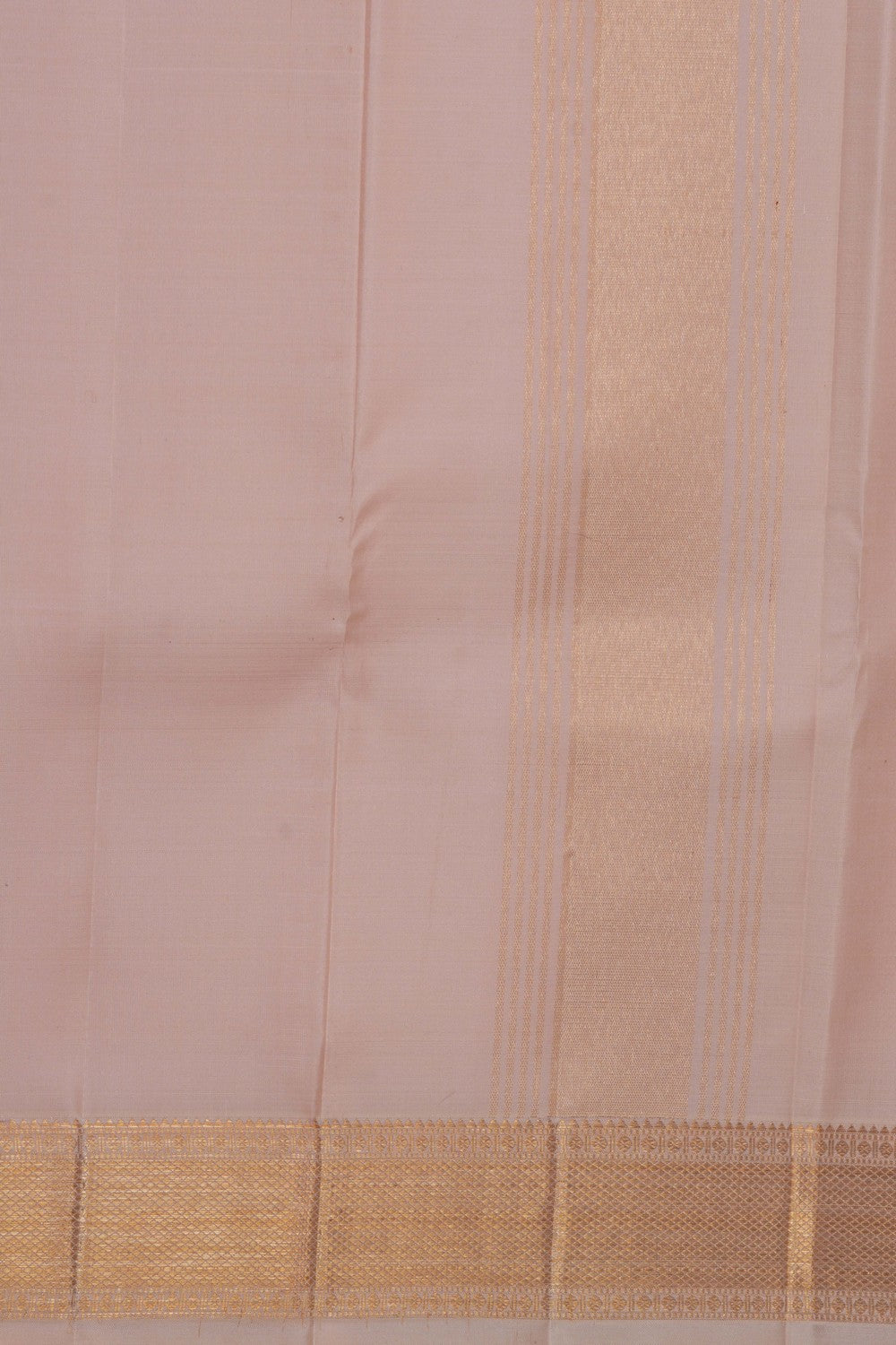 Image of Kanchi Silk Traditional Dhoti With Kanduva (8 X 4)