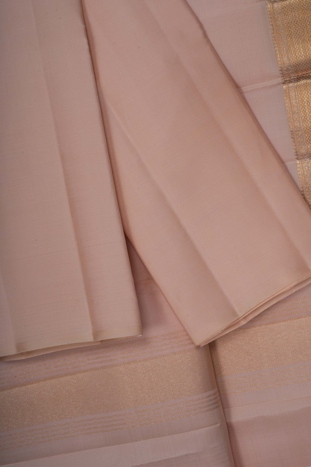 Image of Kanchi Silk Traditional Dhoti With Kanduva (8 X 4)