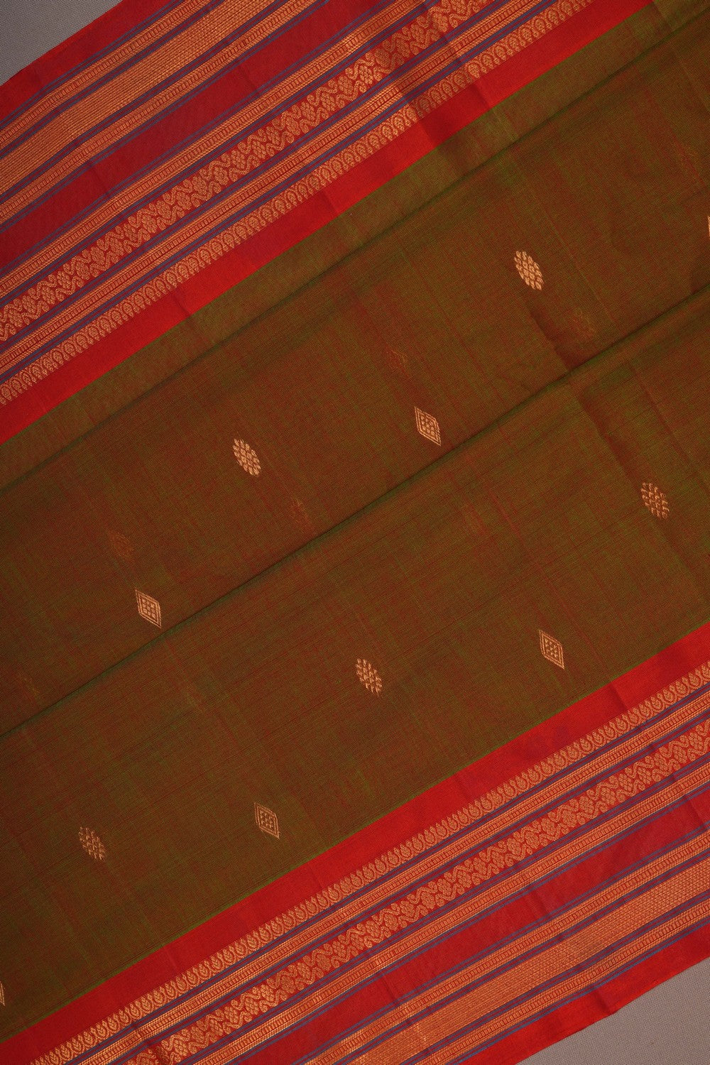 Image of Gadwal Silk Green Saree