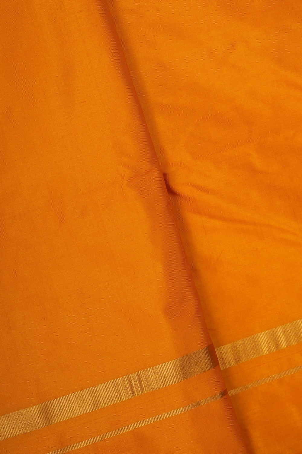 Image of Kanchi Silk Traditional Dhoti With Kanduva (8 X 4)