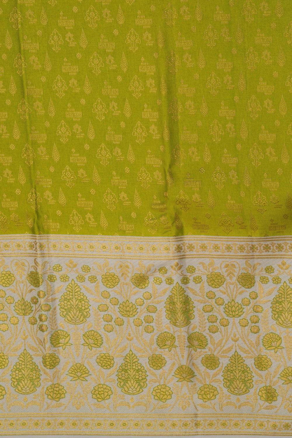 Image of Kanchipattu Tissue Green Saree