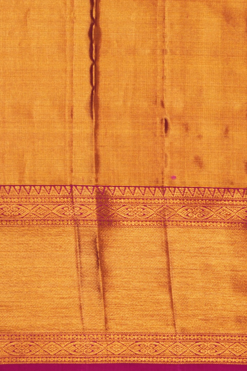 Image of Kanchipattu Tissue Silk Magenta Saree