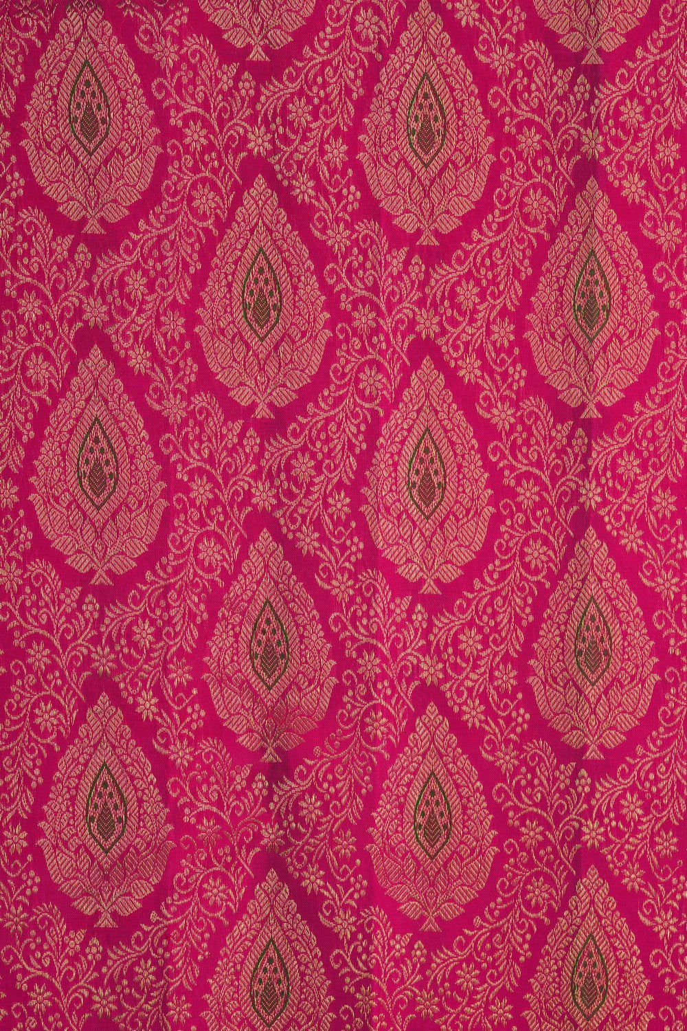 Image of Kanchipattu Silk Bright Pink Saree
