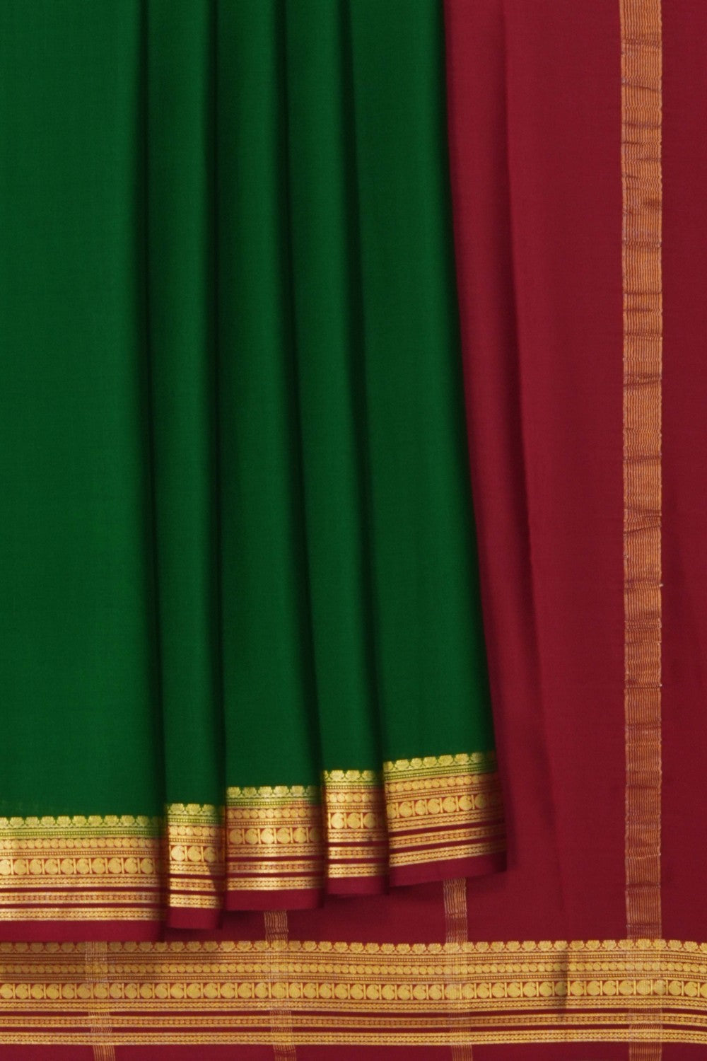 Image of Binny Crepe Bright Green Saree