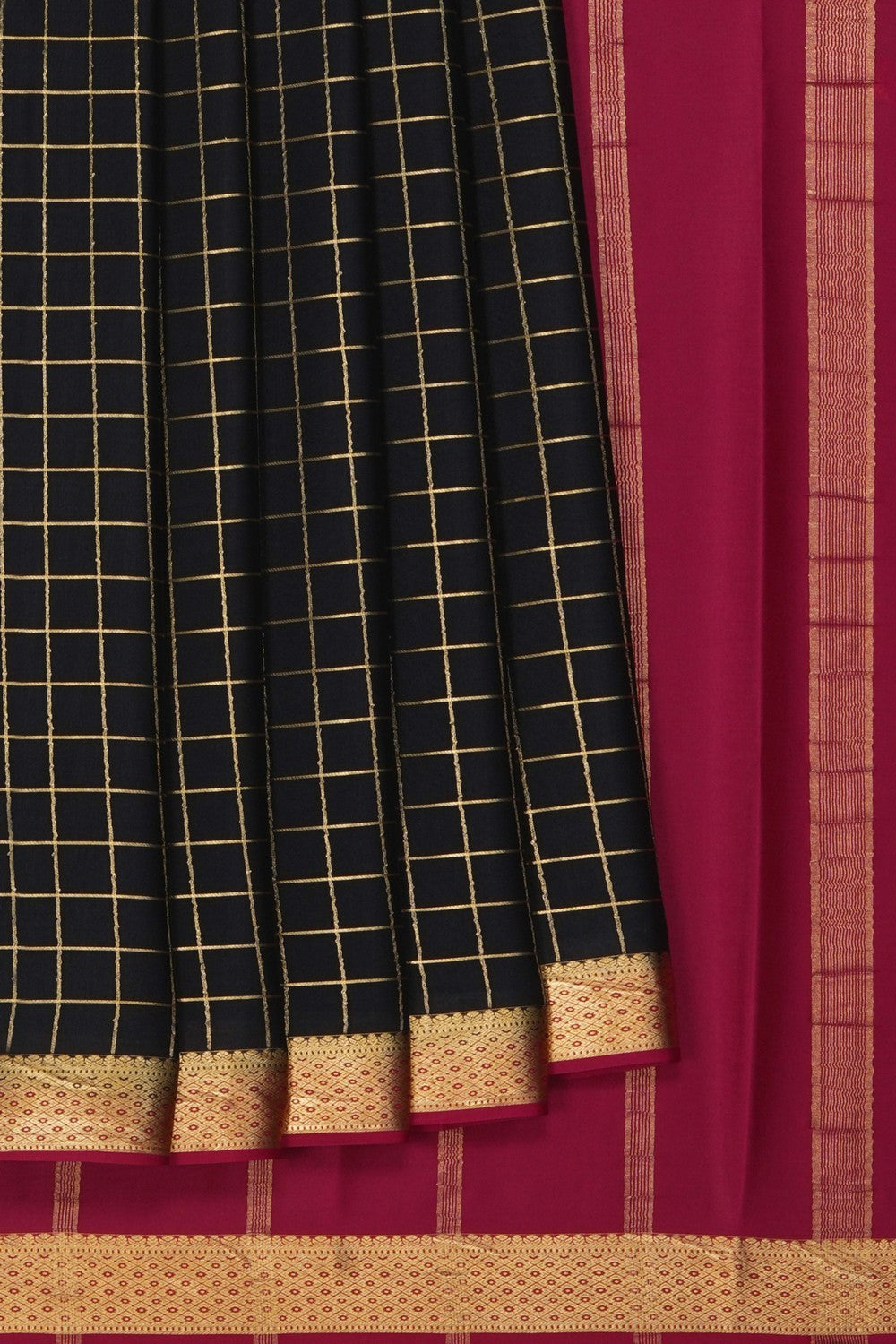 Image of Binny Crepe Black Saree