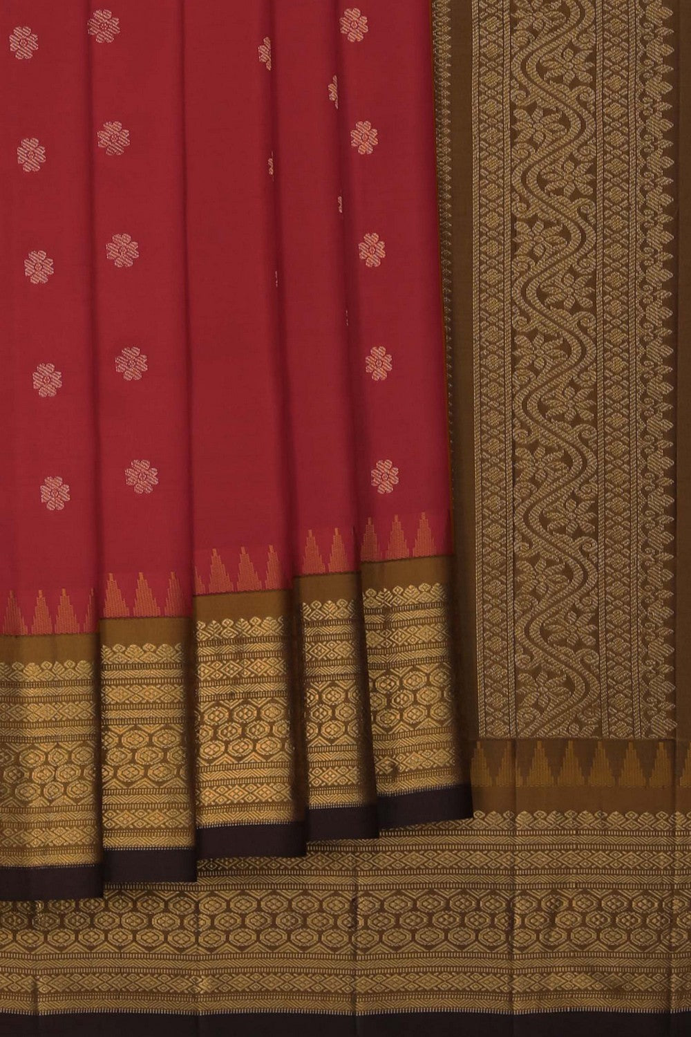 Image of Gadwal Silk Red Saree