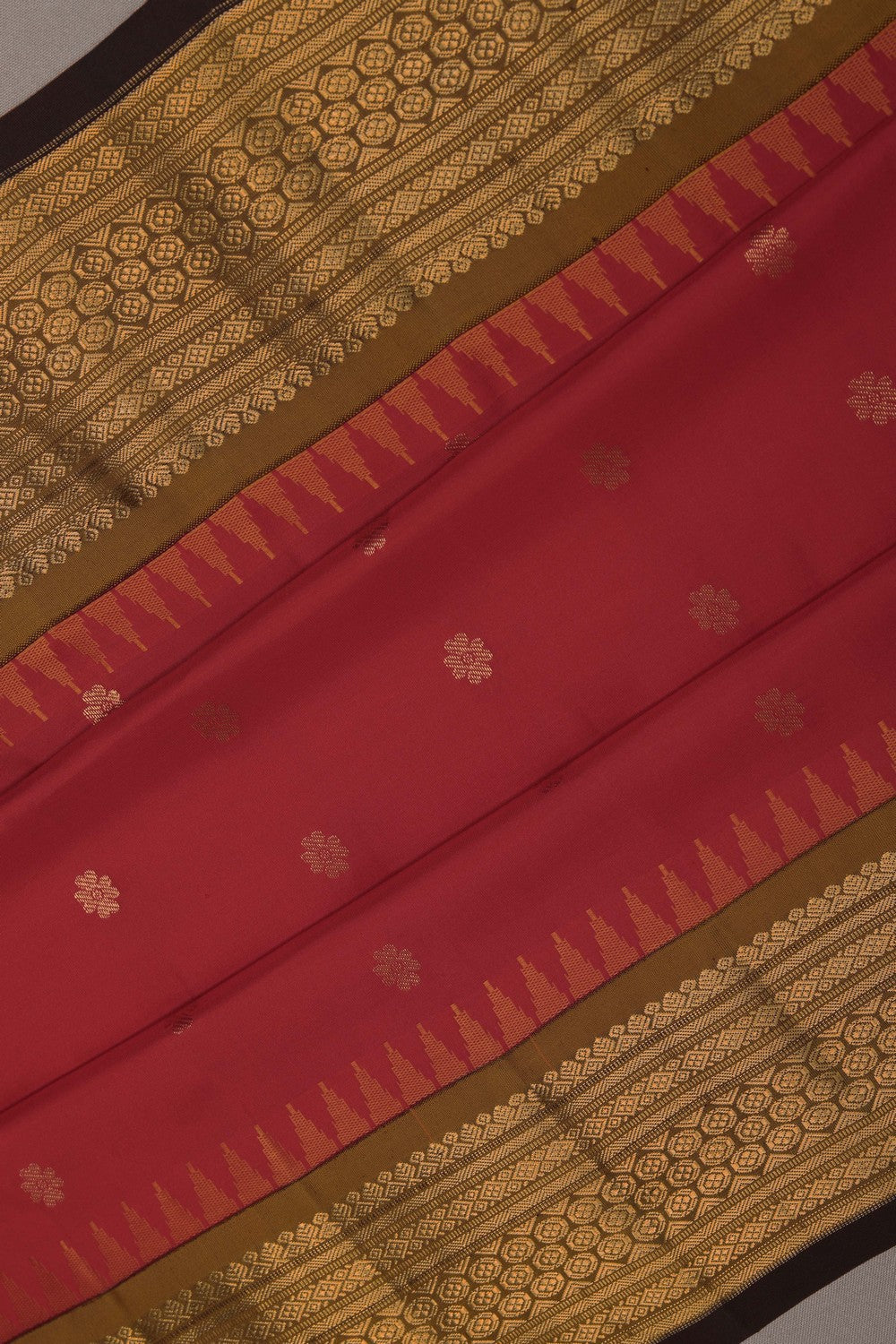Image of Gadwal Silk Red Saree