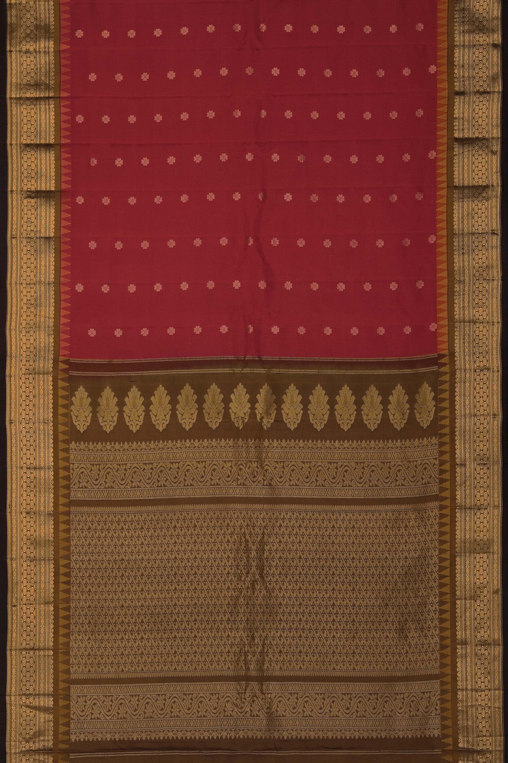 Image of Gadwal Silk Red Saree