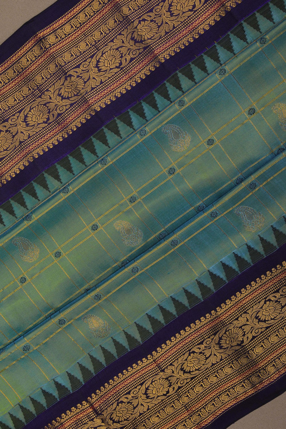 Image of Gadwal Silk Kattam Sea-Green Saree