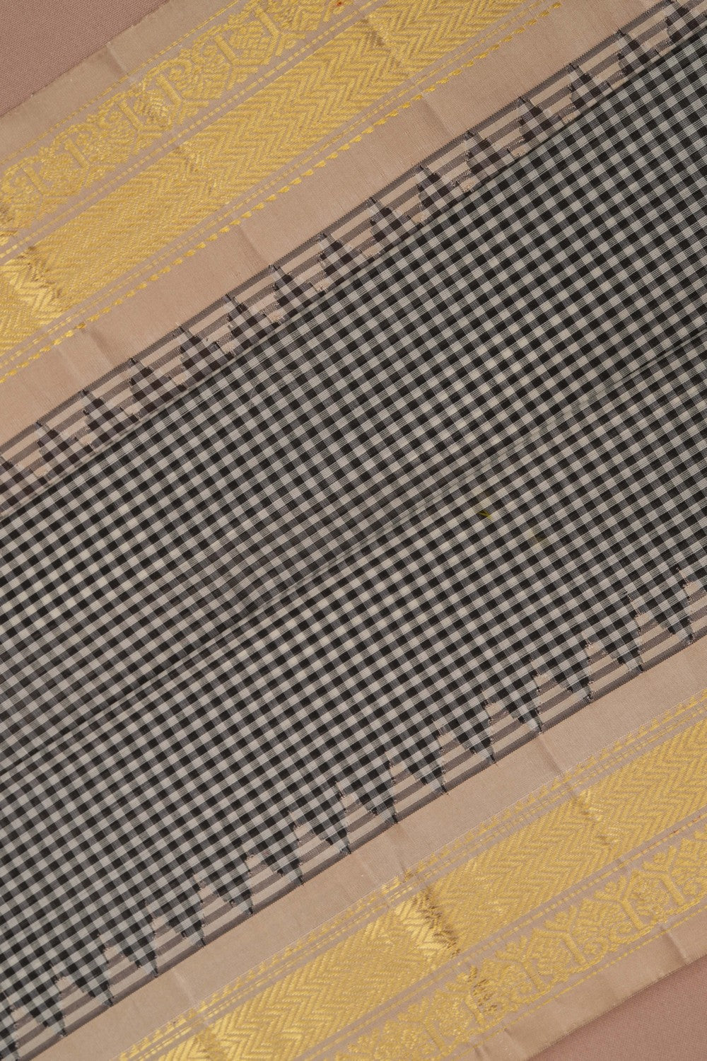 Image of Gadwal Silk Grey Saree