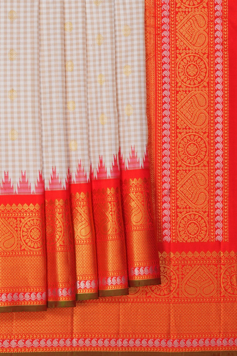 Image of Gadwal Silk Kattam Off-White Saree