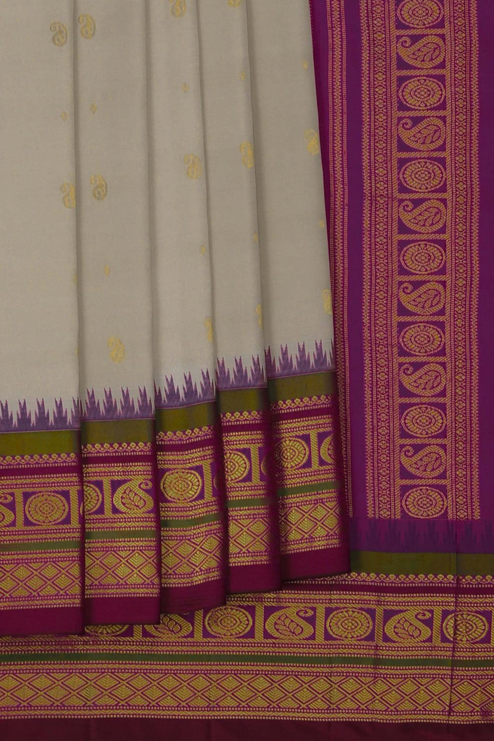 Image of Gadwal Silk Off-White Saree