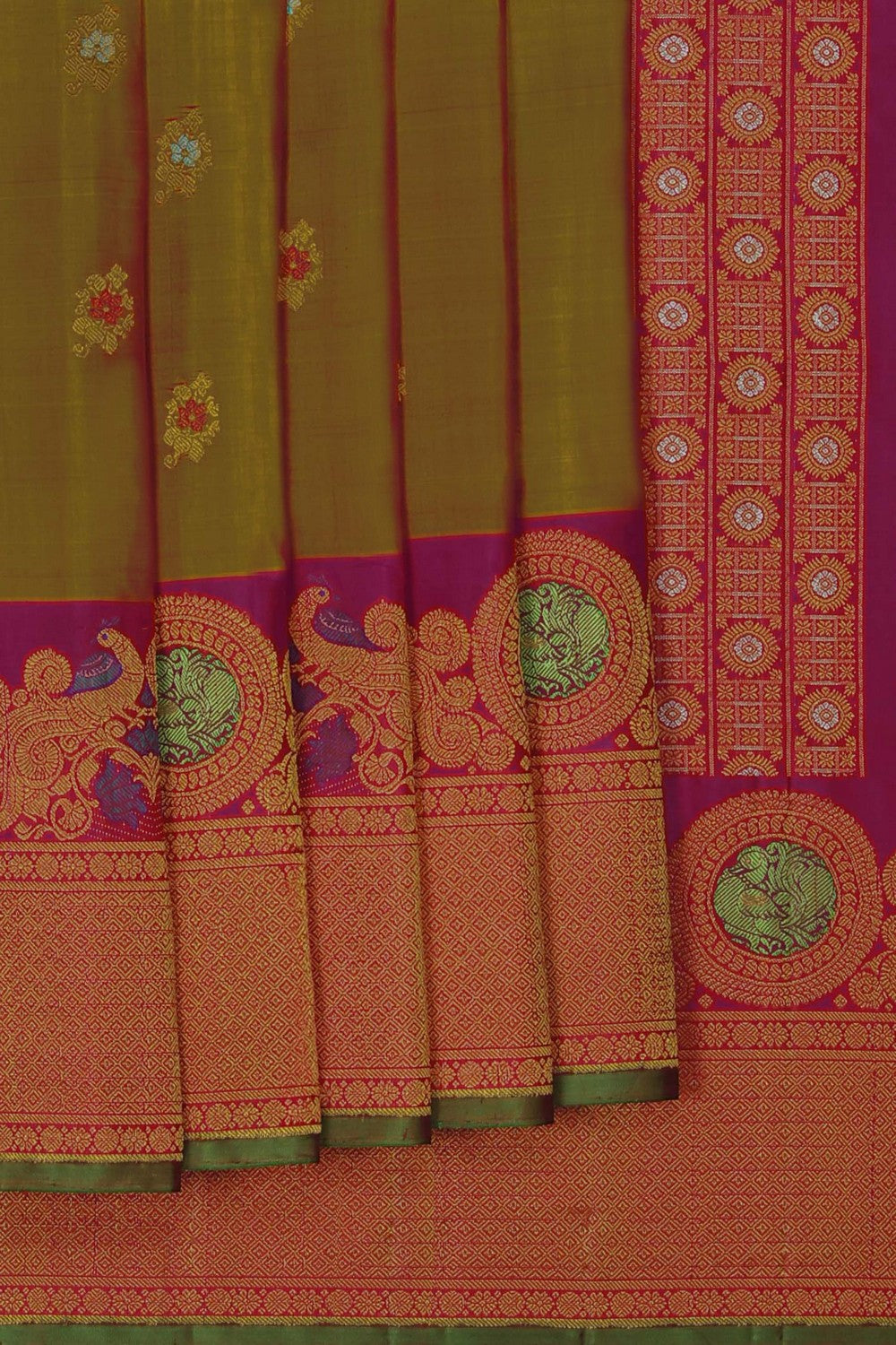 Image of Gadwal Silk Green Saree