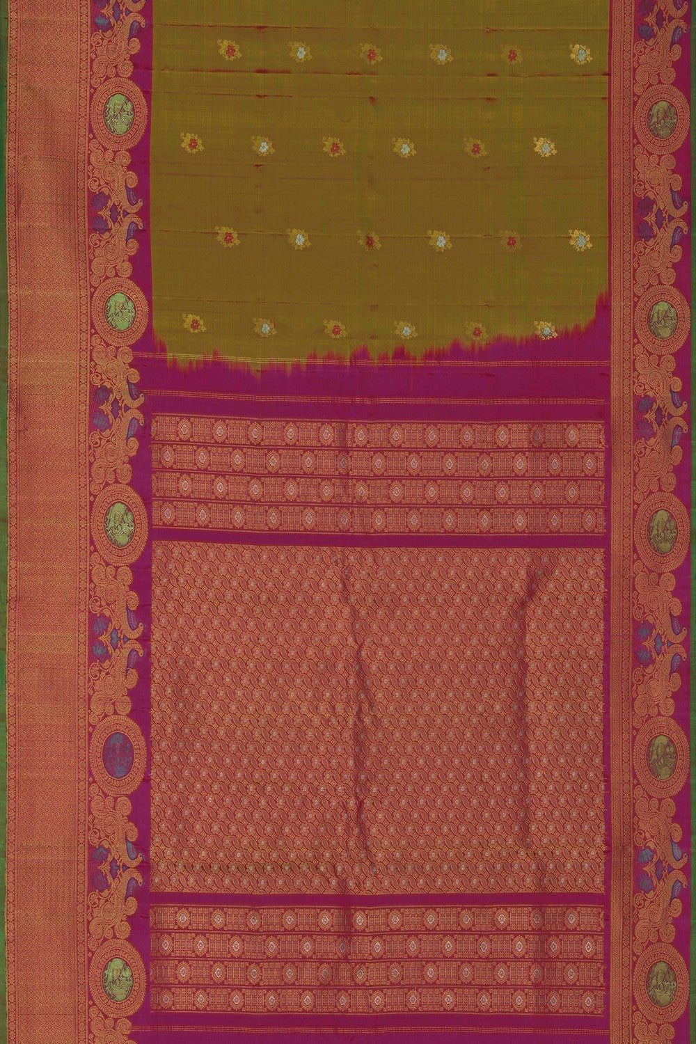 Image of Gadwal Silk Green Saree