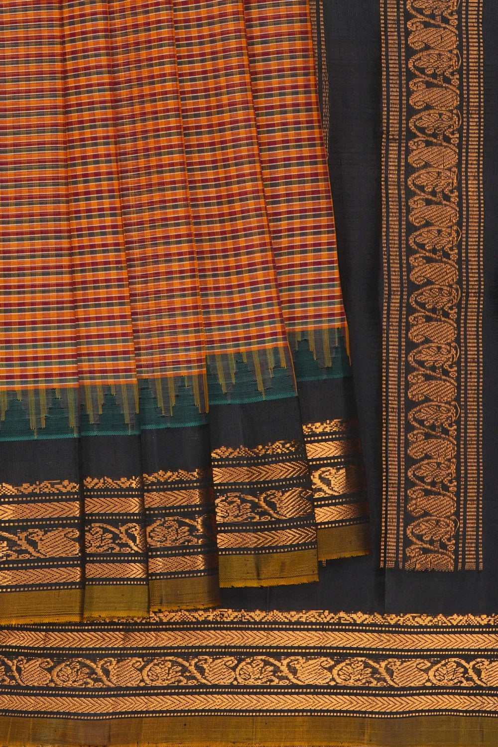 Image of Gadwal Cotton Kattam Saree