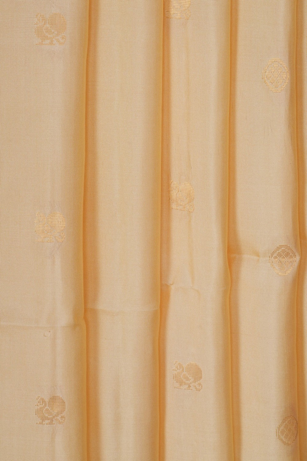 Image of Ivory Off-White South Silk Saree