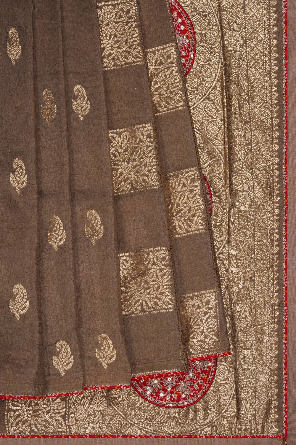 Image of Grey Saree with Zari-Woven Motifs