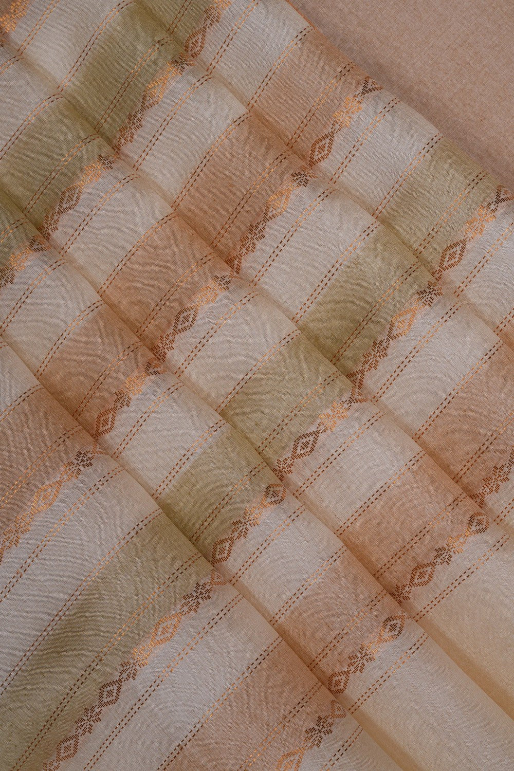 Image of Off-White Desi Tussar Silk Saree