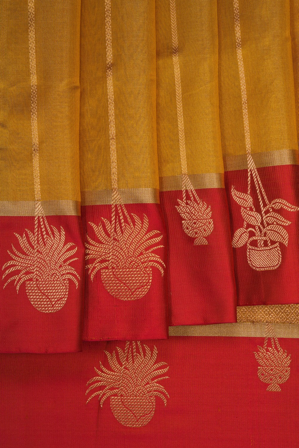 Image of Gold Chanderi Tissue Silk Saree