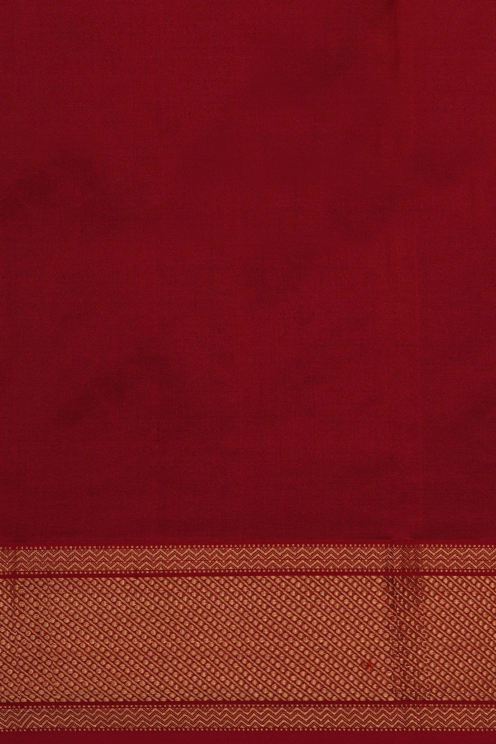Image of Red Maheshwari Silk Saree